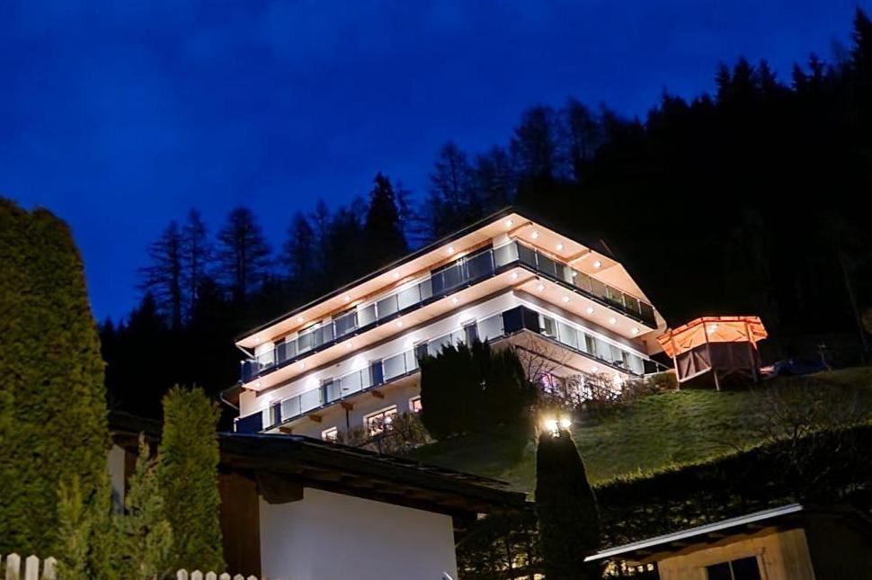 Bed and Breakfast Haus Berghof Gries Zewnętrze zdjęcie